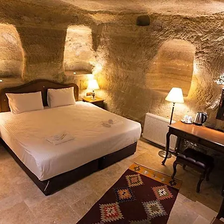 Memory Cave House Hotel